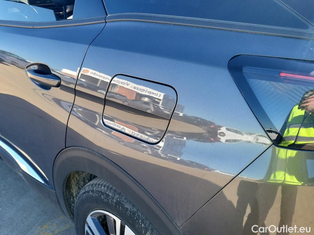  Peugeot  3008 PEUGEOT  Hybrid / 2020 / 5P / todoterreno 225 e-EAT8 Allure #11