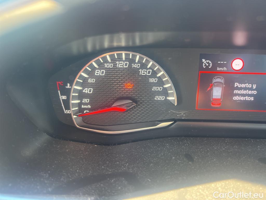  Peugeot  2008 PEUGEOT  / 2019 / 5P / todoterreno Allure BlueHDI 81kW (110CV) #27