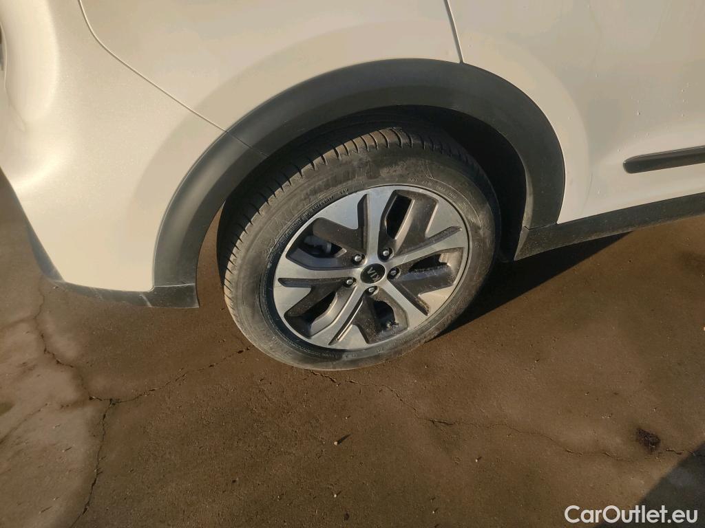  KIA  Niro KIA e- / 2016 / 5P / crossover e- 150kW (204CV) Drive (Long Range) #20
