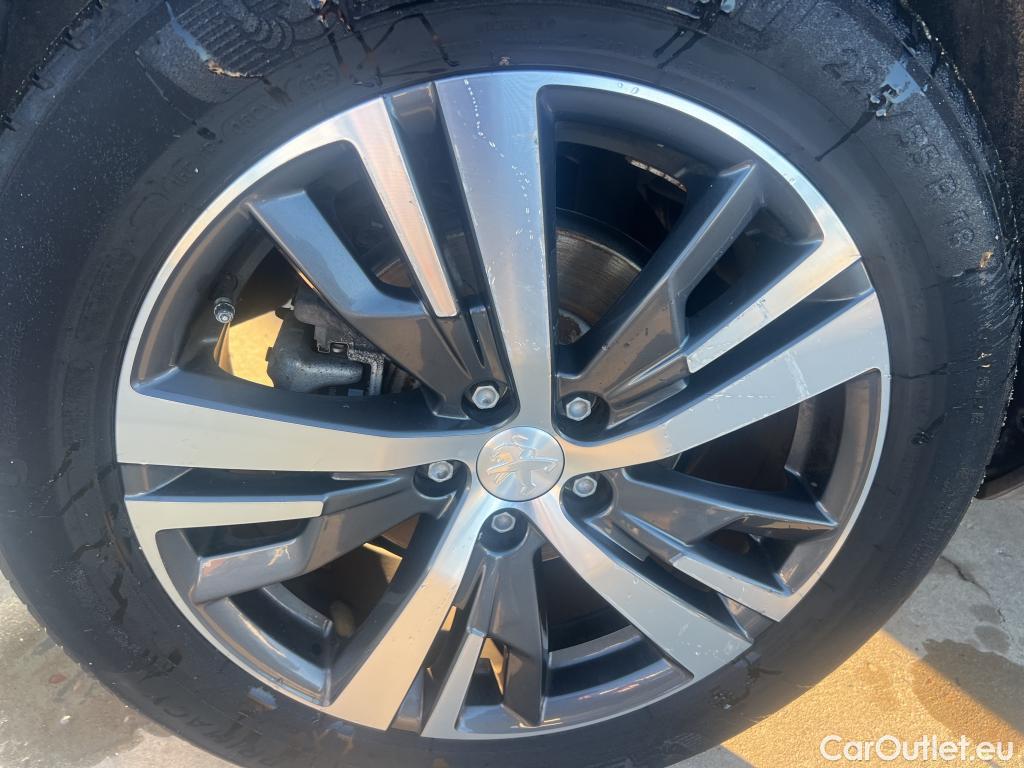  Peugeot  3008  Allure Pack 1.5 HDi 130CV AT8 E6d #1