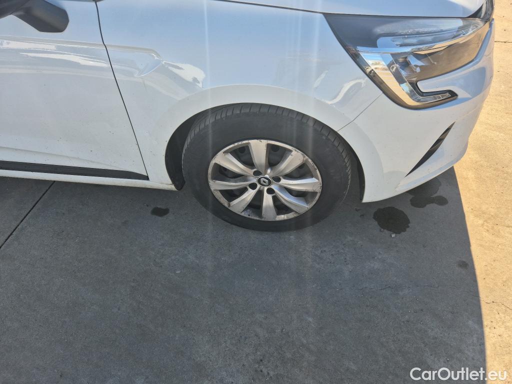  Renault  Clio RENAULT  / 2019 / 5P / berlina con portón Life SCe 49 kW (67CV) #16