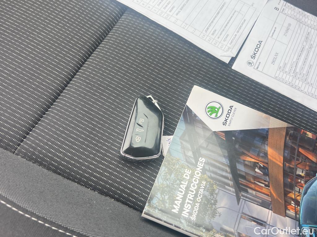  Skoda  Octavia SKODA  / 2020 / 5P / berlina con portón 2.0 TDI 110kW (150CV) Manual Ambition #1