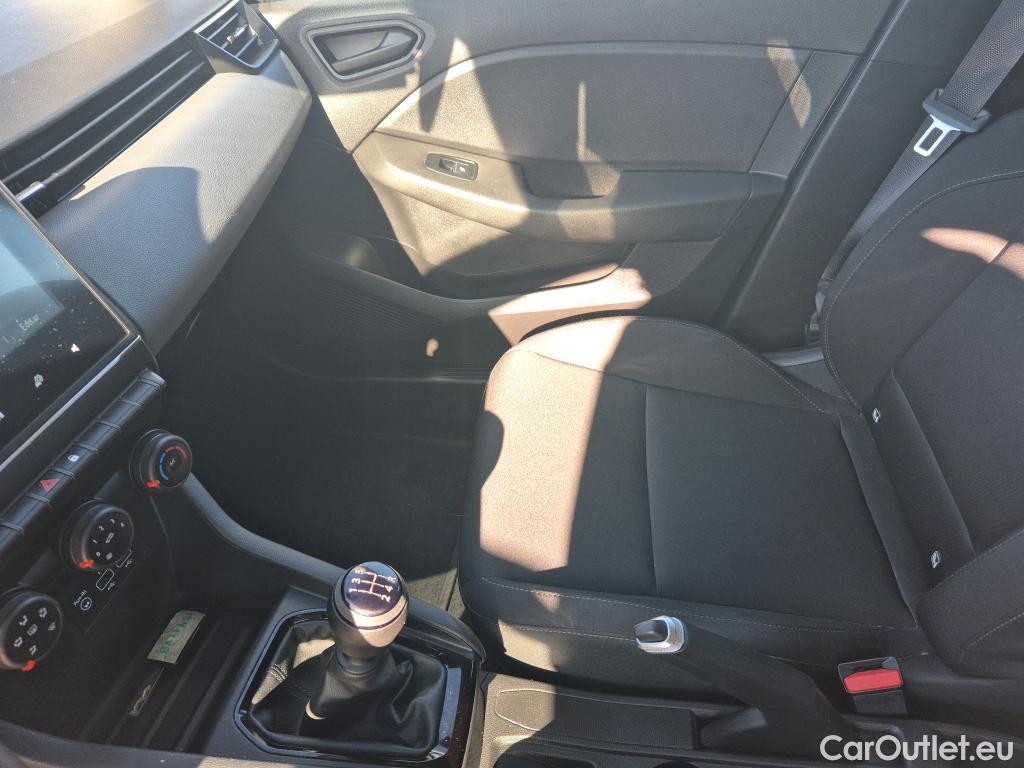  Renault  Clio RENAULT  / 2019 / 5P / berlina con portón Life SCe 49 kW (67CV) #23