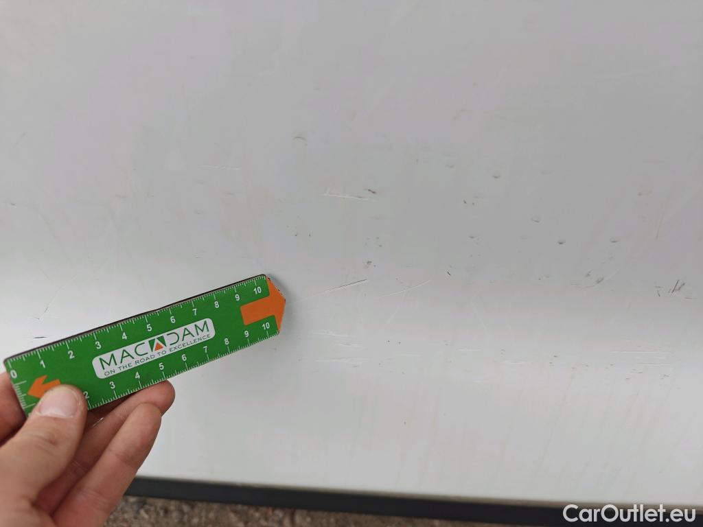  Ford  Focus FORD  / 2018 / 5P / berlina con portón 1.5 Ecoblue 88kW Trend+ #13