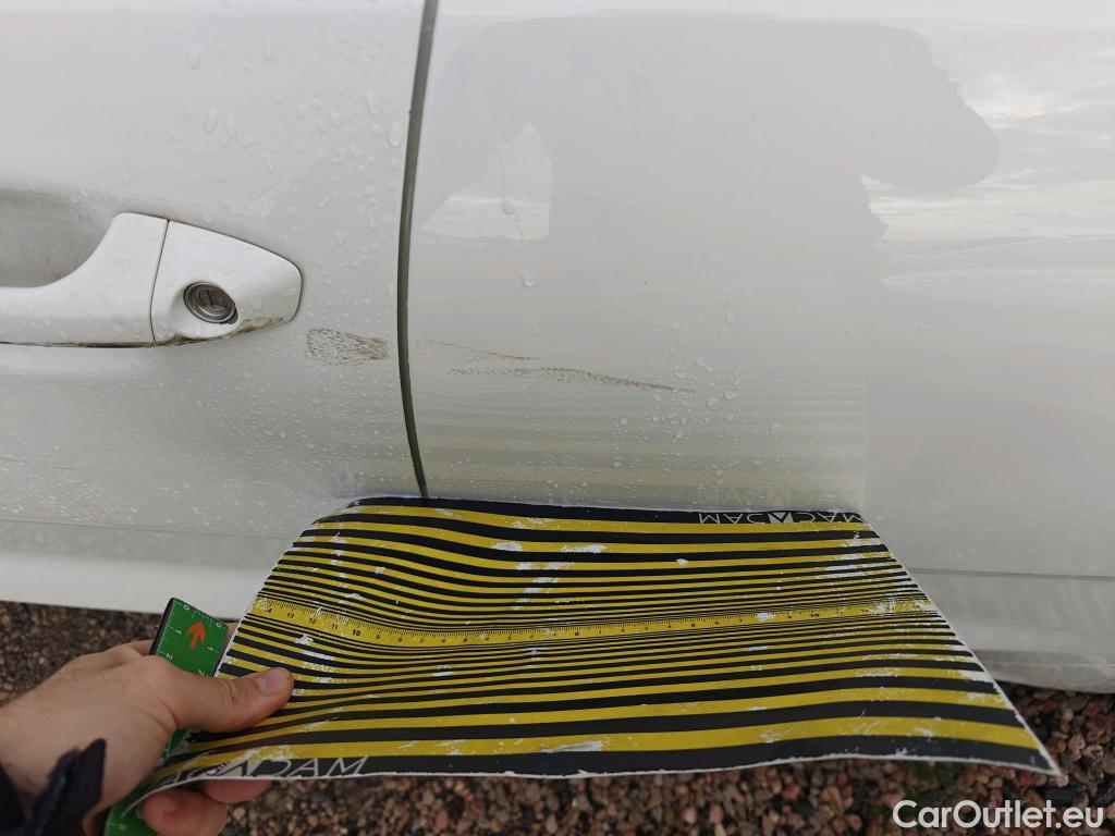  KIA  Rio KIA  / 2020 / 5P / berlina con portón 1.2 DPi 62kW (84CV) Concept #4