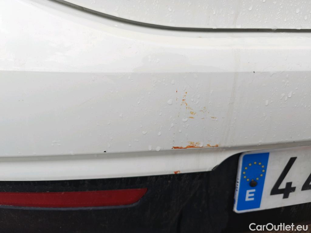  KIA  Rio KIA  / 2020 / 5P / berlina con portón 1.2 DPi 62kW (84CV) Concept #34