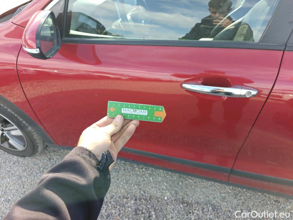  KIA  Niro KIA  / 2019 / 5P / crossover 1.6 GDi HEV 104kW (141CV) Drive #1