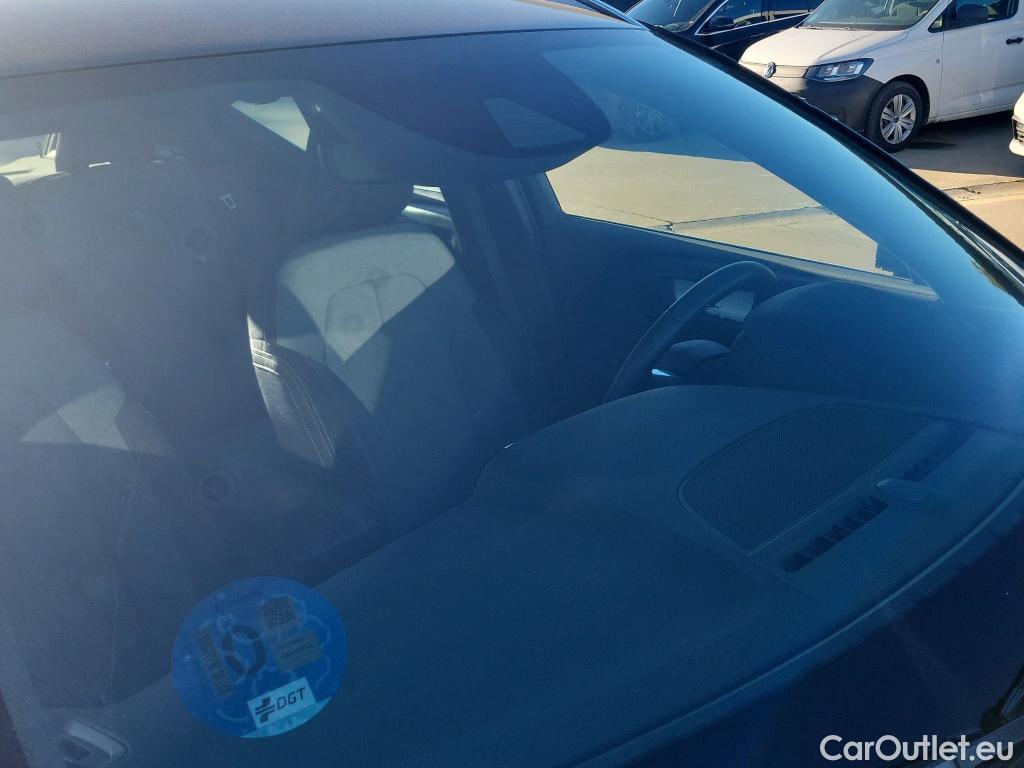  Volvo  XC 40 VOLVO XC40 / 2021 / 5P / todoterreno 1.5 T4 Twin Recharge Core Auto #11