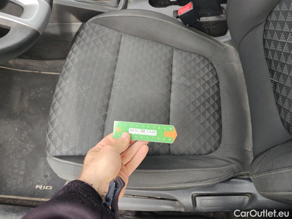  KIA  Rio KIA  / 2020 / 5P / berlina con portón 1.2 DPi 62kW (84CV) Concept #11