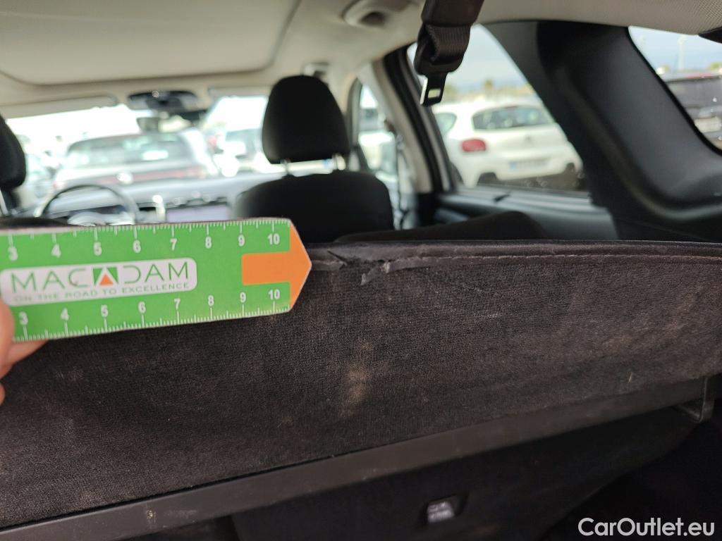  Hyundai  Tucson HYUNDAI  / 2020 / 5P / todoterreno 1.6 TGDI PHEV 195kW Tecno Sky Auto 4x4 #17