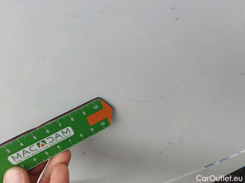  Ford  Focus FORD  / 2018 / 5P / berlina con portón 1.5 Ecoblue 88kW Trend+ #26