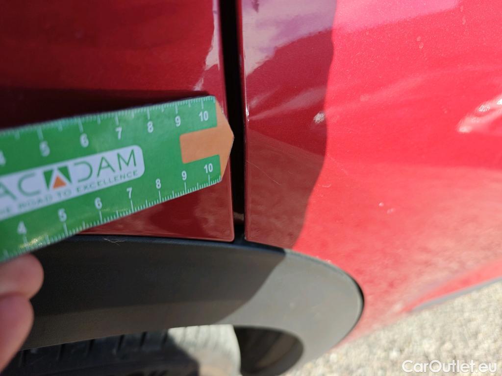  KIA  Niro KIA  / 2019 / 5P / crossover 1.6 GDi HEV 104kW (141CV) Drive #10