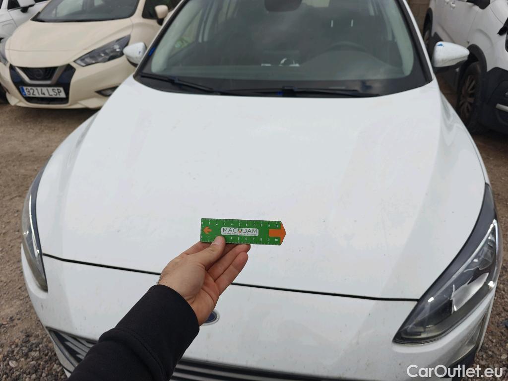  Ford  Focus FORD  / 2018 / 5P / berlina con portón 1.5 Ecoblue 88kW Trend+ #21