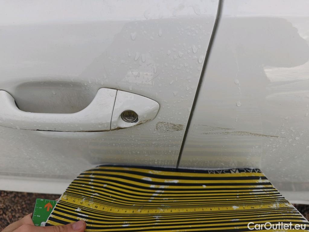  KIA  Rio KIA  / 2020 / 5P / berlina con portón 1.2 DPi 62kW (84CV) Concept #6