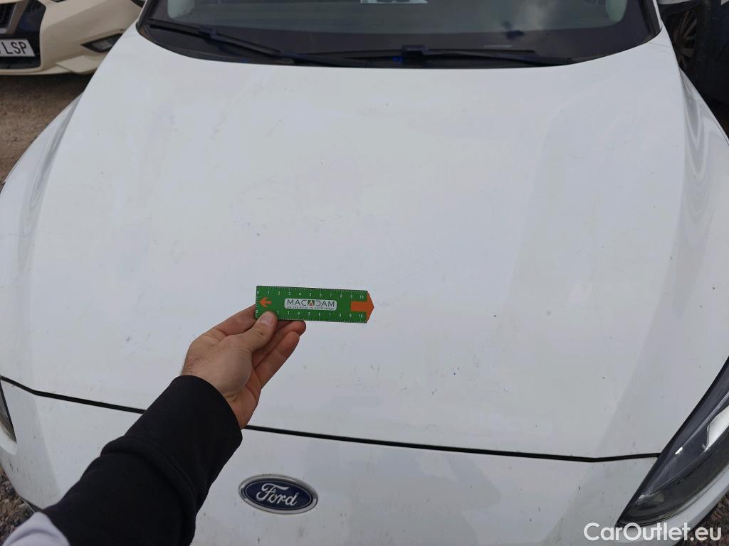  Ford  Focus FORD  / 2018 / 5P / berlina con portón 1.5 Ecoblue 88kW Trend+ #1