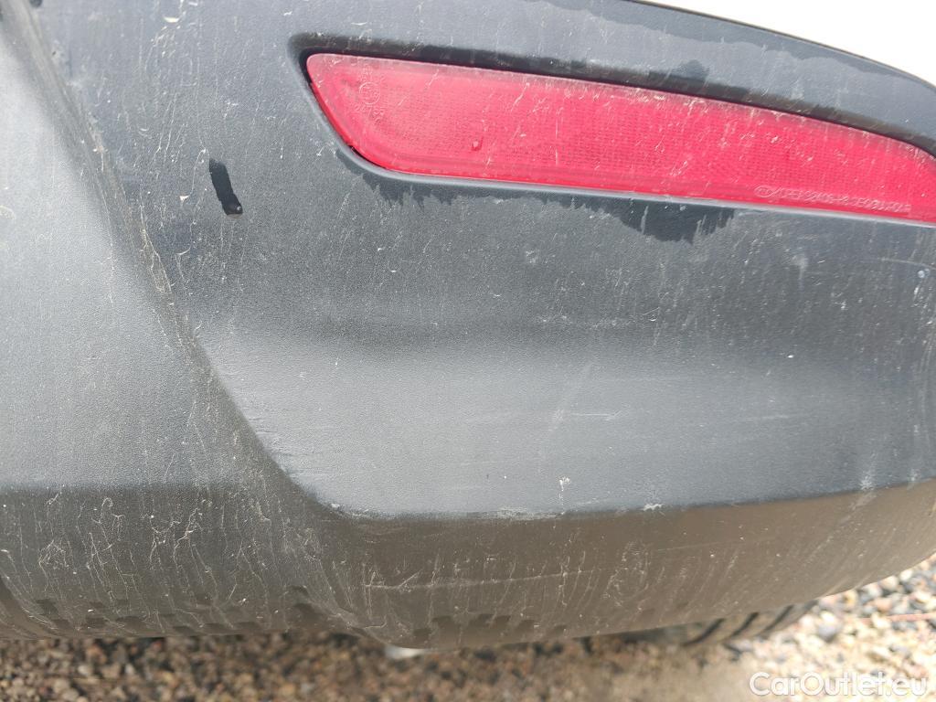  KIA  Rio KIA  / 2020 / 5P / berlina con portón 1.2 DPi 62kW (84CV) Concept #27