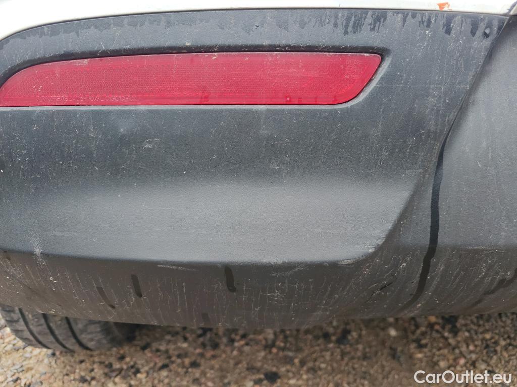  KIA  Rio KIA  / 2020 / 5P / berlina con portón 1.2 DPi 62kW (84CV) Concept #25