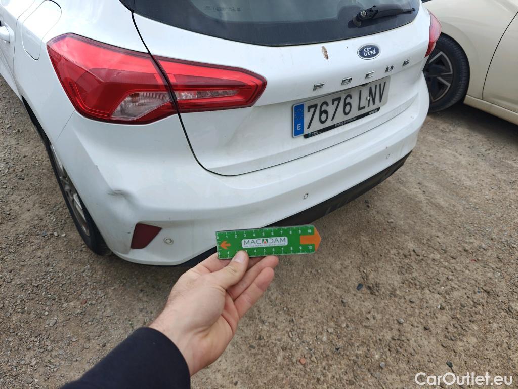  Ford  Focus FORD  / 2018 / 5P / berlina con portón 1.5 Ecoblue 88kW Trend+ #14