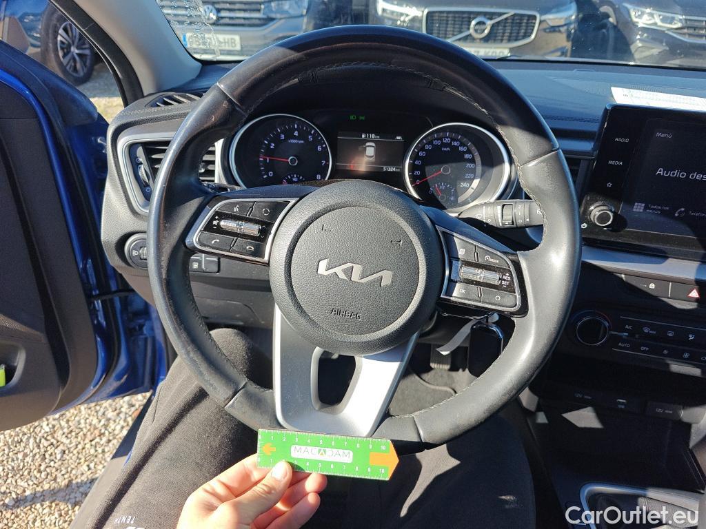  KIA  XCeed KIA  / 2019 / 5P / todoterreno 1.0 T-GDi Drive 88kW (120CV) #17