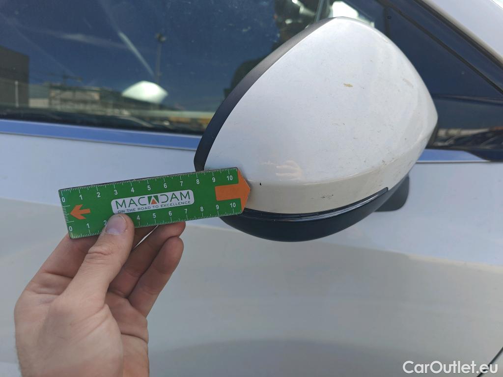  Nissan  Qashqai NISSAN  / 2021 / 5P / todoterreno DIG-T 116kW (158CV) mHEV Xtronic Acenta (AC2) #36