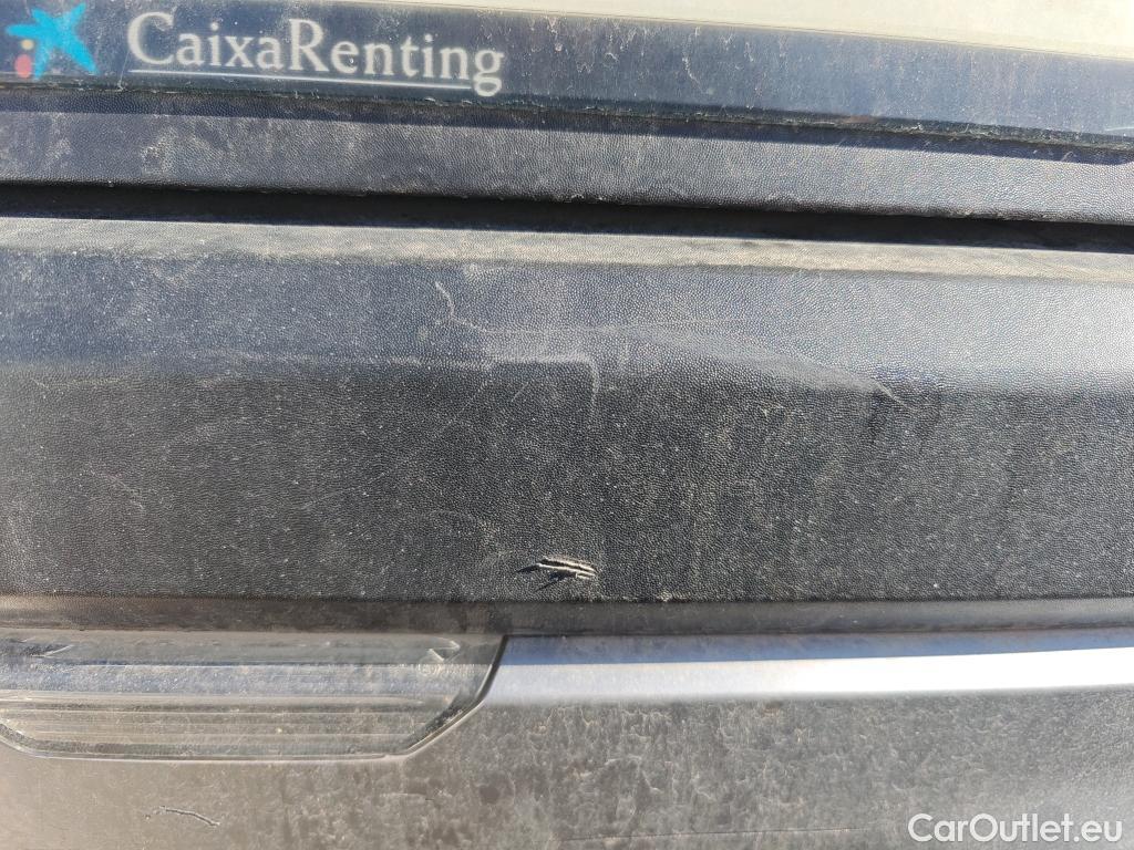  KIA  Sportage KIA  / 2022 / 5P / todoterreno 1.6 T-GDi HEV 171kW (230CV) Drive 4X2 #42