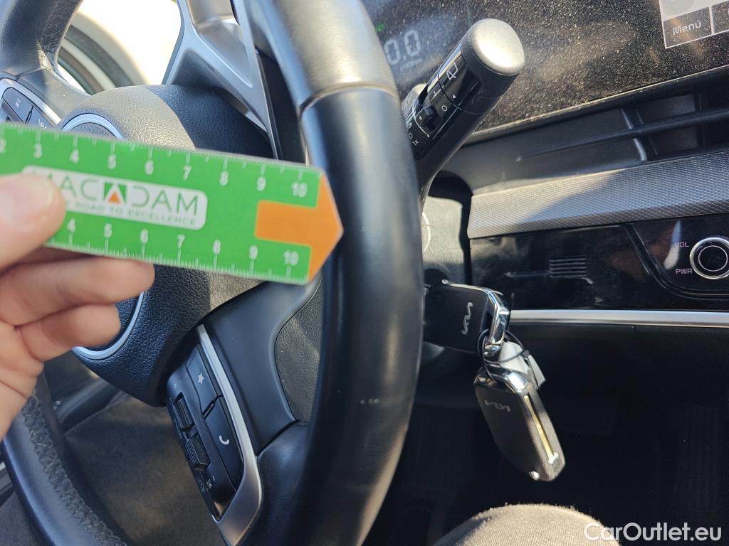  KIA  Sportage KIA  / 2022 / 5P / todoterreno 1.6 T-GDi HEV 171kW (230CV) Drive 4X2 #33