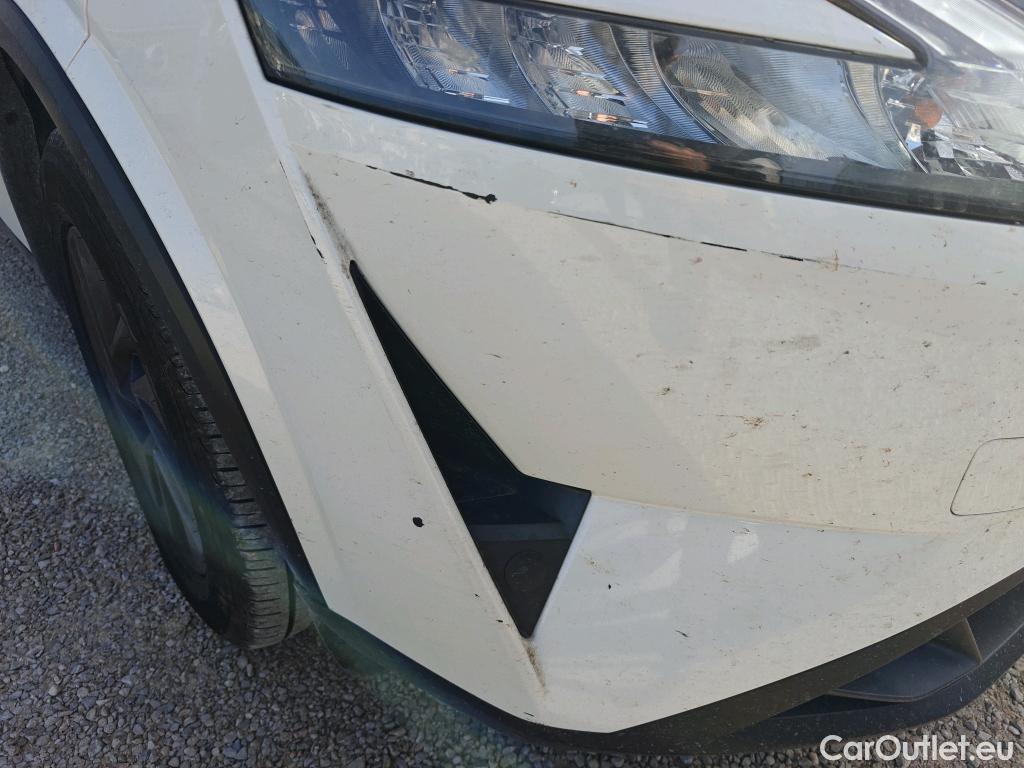  Nissan  Qashqai NISSAN  / 2021 / 5P / todoterreno DIG-T 116kW (158CV) mHEV Xtronic Acenta (AC2) #31