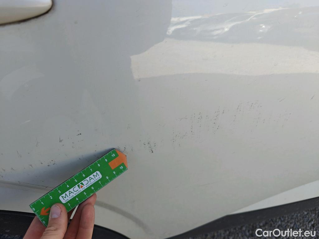  Nissan  Qashqai NISSAN  / 2021 / 5P / todoterreno DIG-T 116kW (158CV) mHEV Xtronic Acenta (AC2) #9