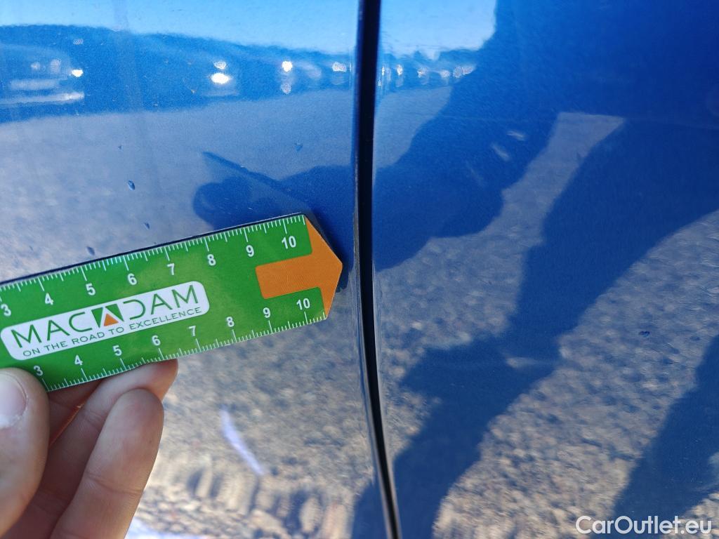  KIA  XCeed KIA  / 2019 / 5P / todoterreno 1.0 T-GDi Drive 88kW (120CV) #9