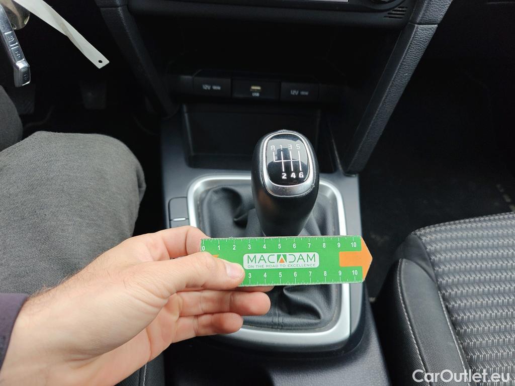  KIA  XCeed KIA  / 2019 / 5P / todoterreno 1.0 T-GDi Drive 88kW (120CV) #20