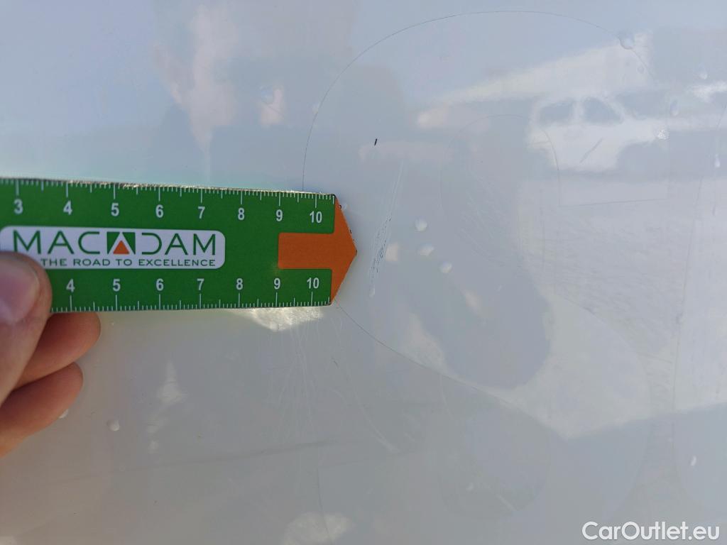  Peugeot  2008 PEUGEOT  / 2019 / 5P / todoterreno Allure BlueHDI 81kW (110CV) #23