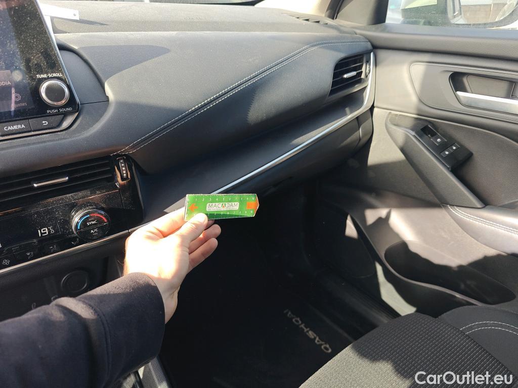  Nissan  Qashqai NISSAN  / 2021 / 5P / todoterreno DIG-T 116kW (158CV) mHEV Xtronic Acenta (AC2) #28