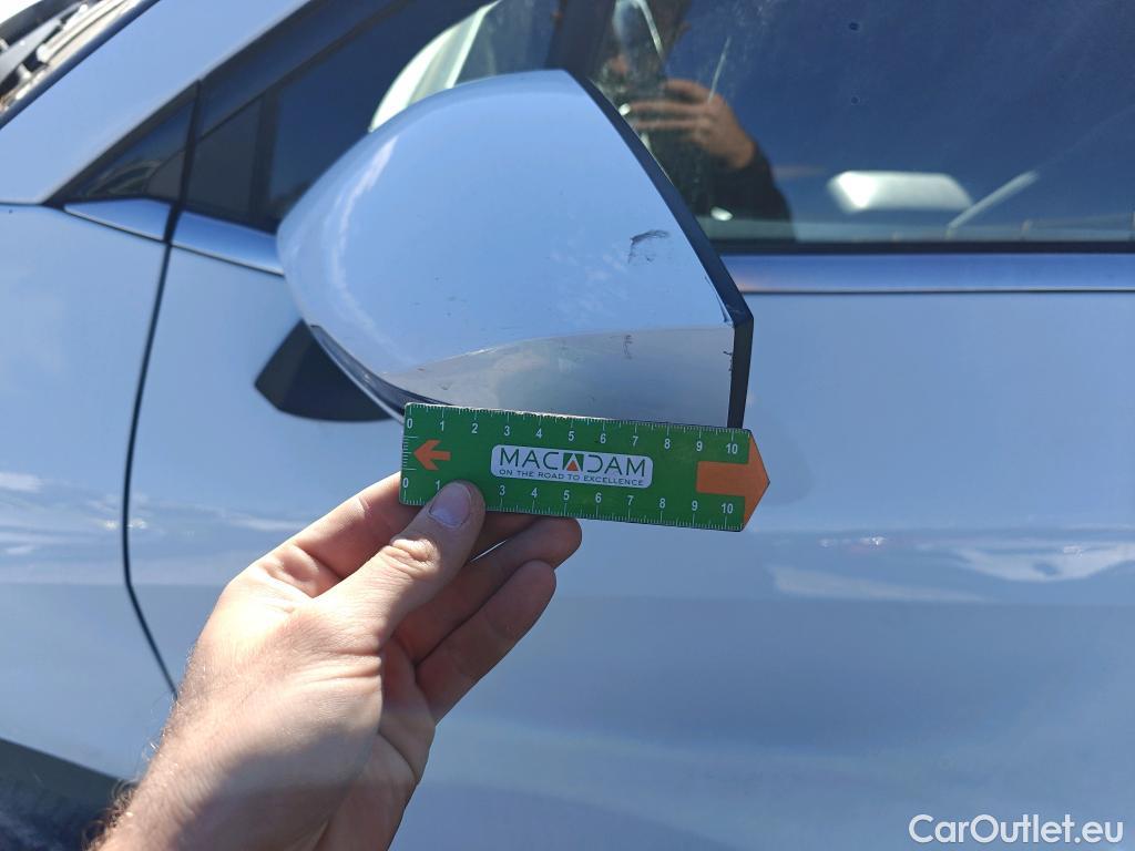  KIA  Sportage KIA  / 2022 / 5P / todoterreno 1.6 T-GDi HEV 171kW (230CV) Drive 4X2 #50