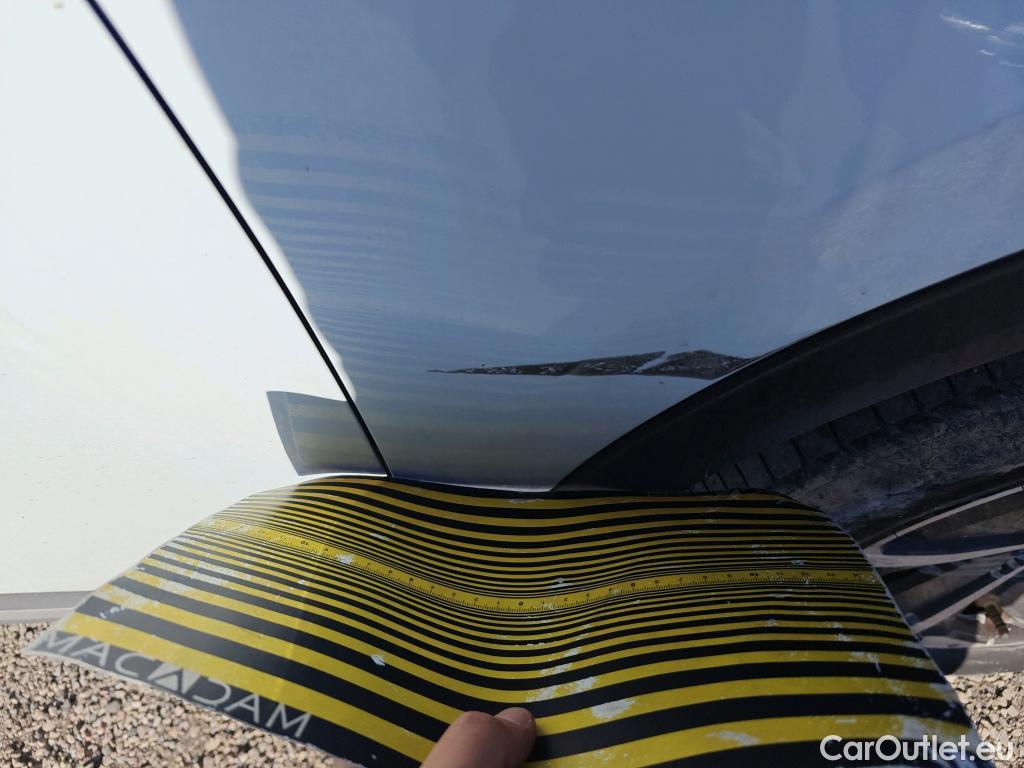  KIA  Sportage KIA  / 2022 / 5P / todoterreno 1.6 T-GDi HEV 171kW (230CV) Drive 4X2 #13