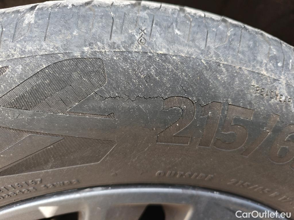  Nissan  Qashqai NISSAN  / 2021 / 5P / todoterreno DIG-T 116kW (158CV) mHEV Xtronic Acenta (AC2) #16