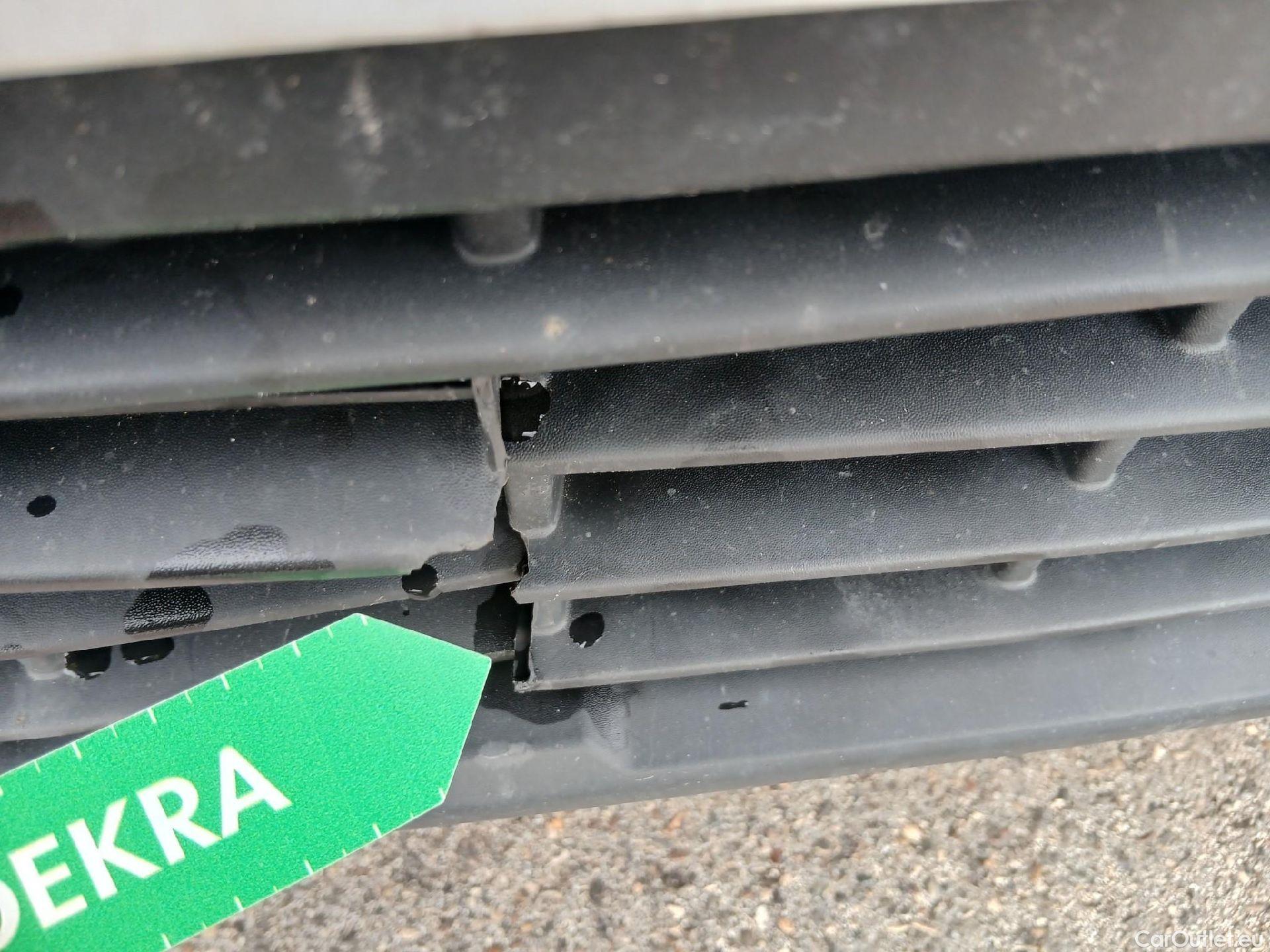  Citroen  Berlingo CITROEN  COMBI Talla M BlueHDi 100 S&S LIVE #13