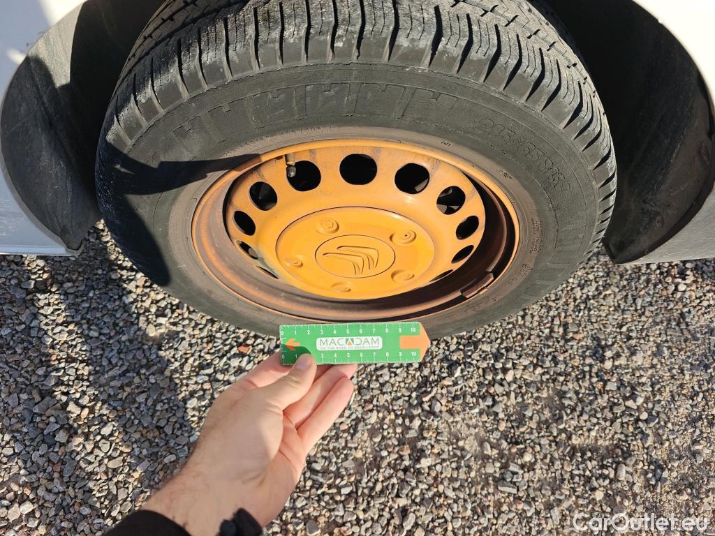  Citroen  Jumpy CITROEN  / 2016 / 4P / furgón Talla M BlueHDi 100 S&S 6v Control #92