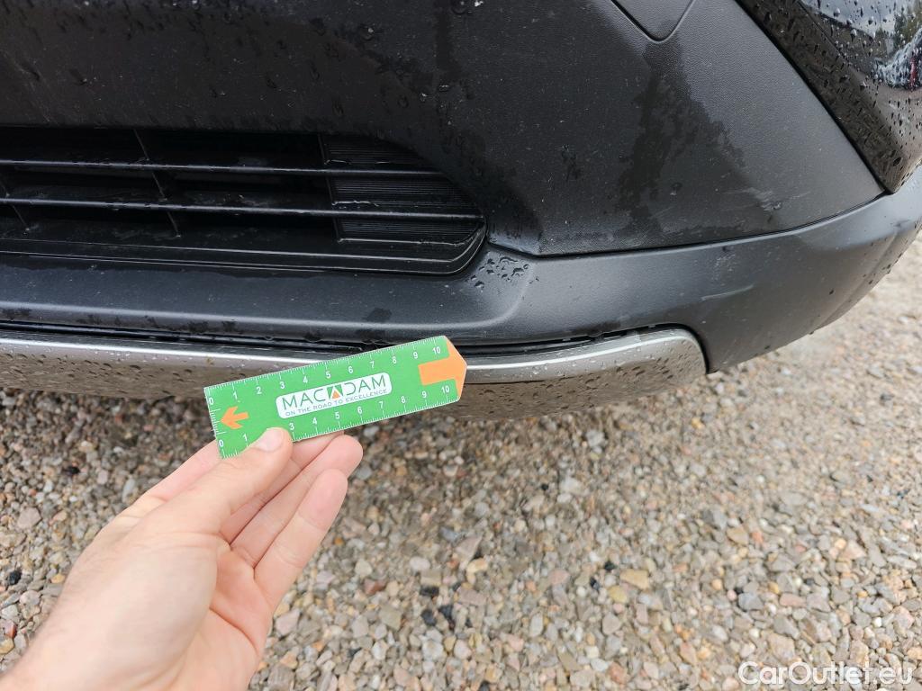  Toyota  RAV4 TOYOTA  / 2018 / 5P / todoterreno 2.5l 220H Advance #6