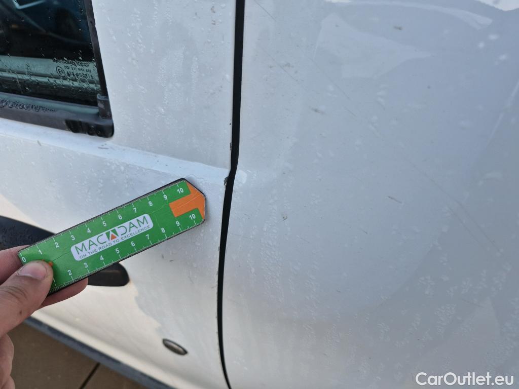  Dacia  Dokker DACIA  / 2013 / 4P / furgón derivado de turismo Van Essential Blue dCi 70kW (95CV) #7