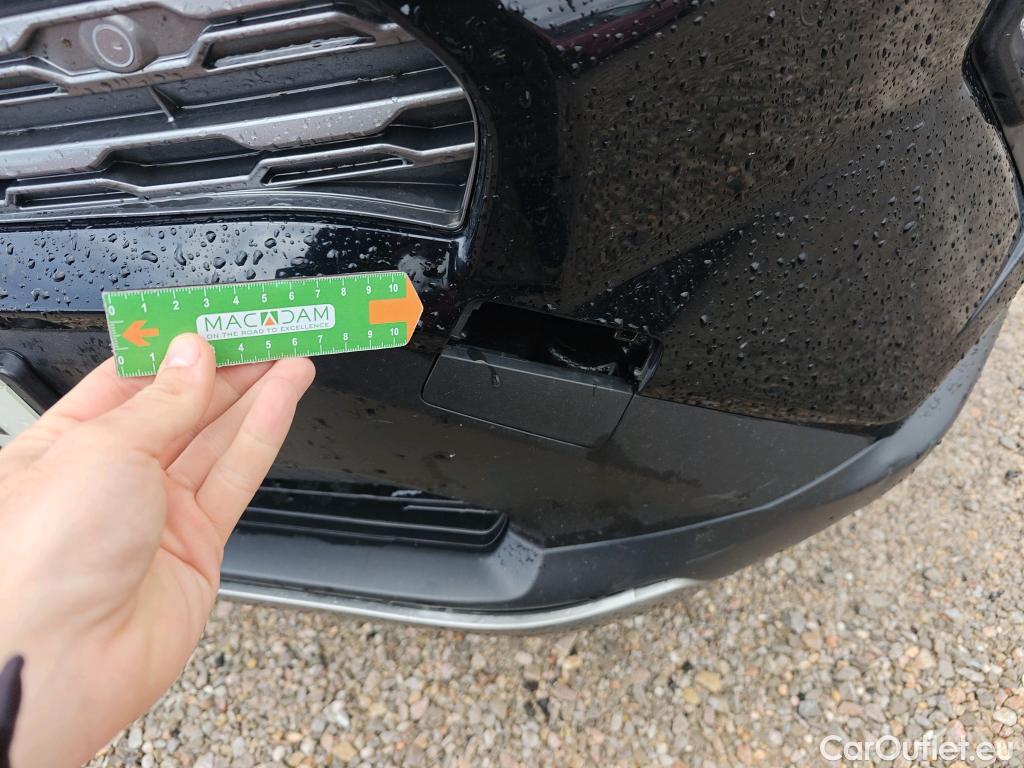  Toyota  RAV4 TOYOTA  / 2018 / 5P / todoterreno 2.5l 220H Advance #32