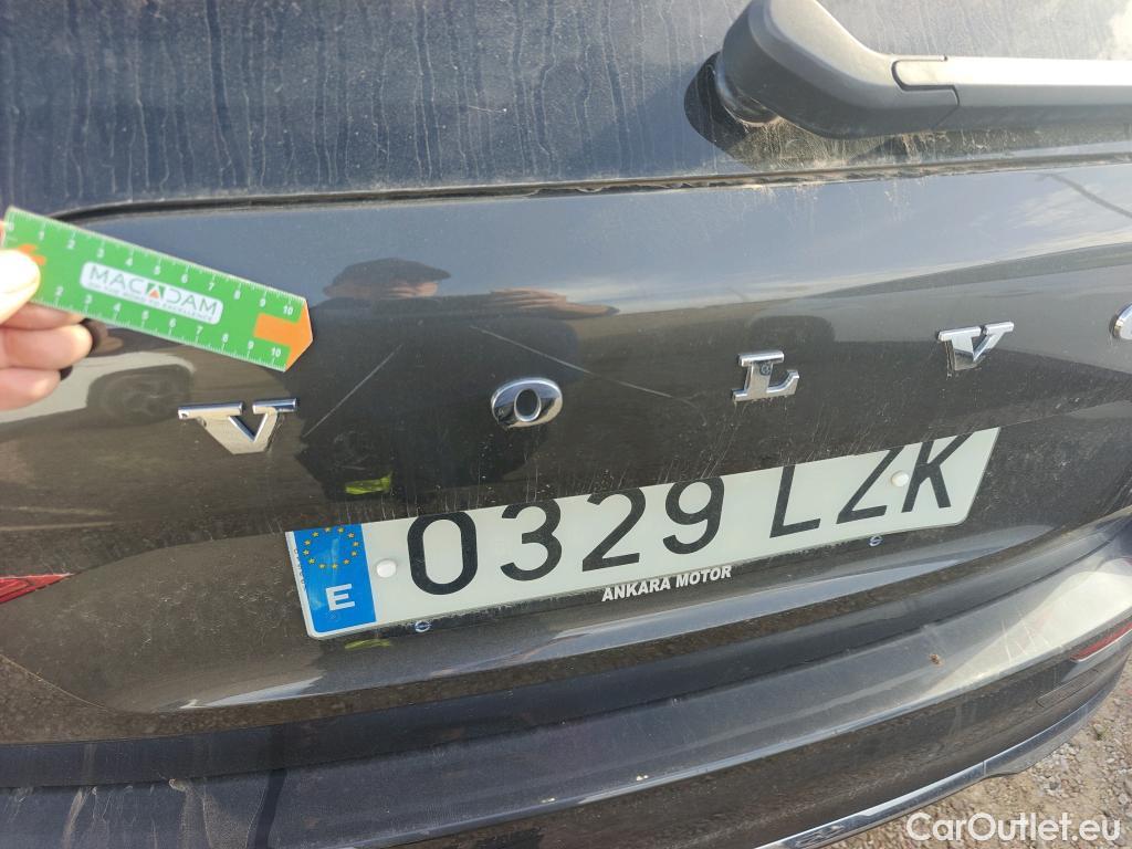  Volvo  XC60 VOLVO  / 2017 / 5P / todoterreno 2.0 T6 AWD Recharge Ultimate Bright Auto #2