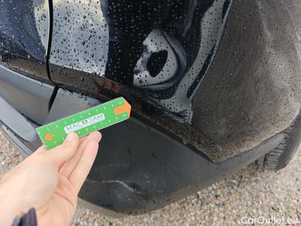  Toyota  RAV4 TOYOTA  / 2018 / 5P / todoterreno 2.5l 220H Advance #30