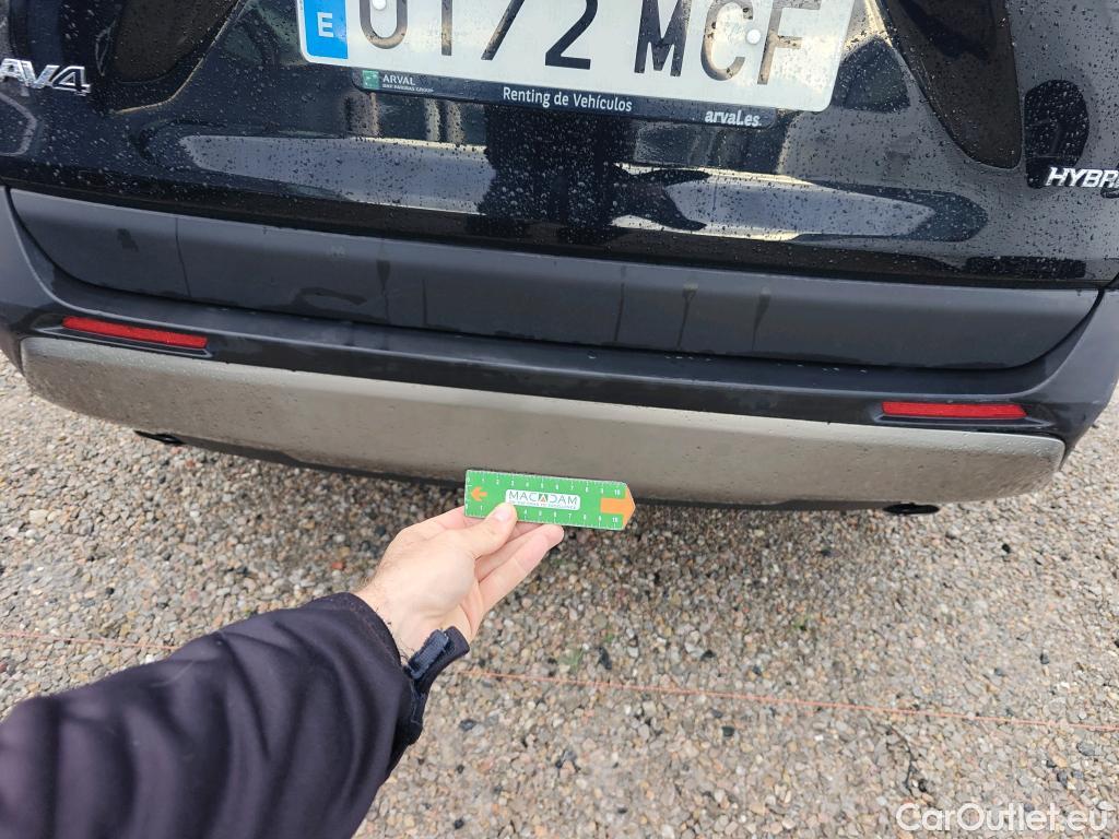  Toyota  RAV4 TOYOTA  / 2018 / 5P / todoterreno 2.5l 220H Advance #21