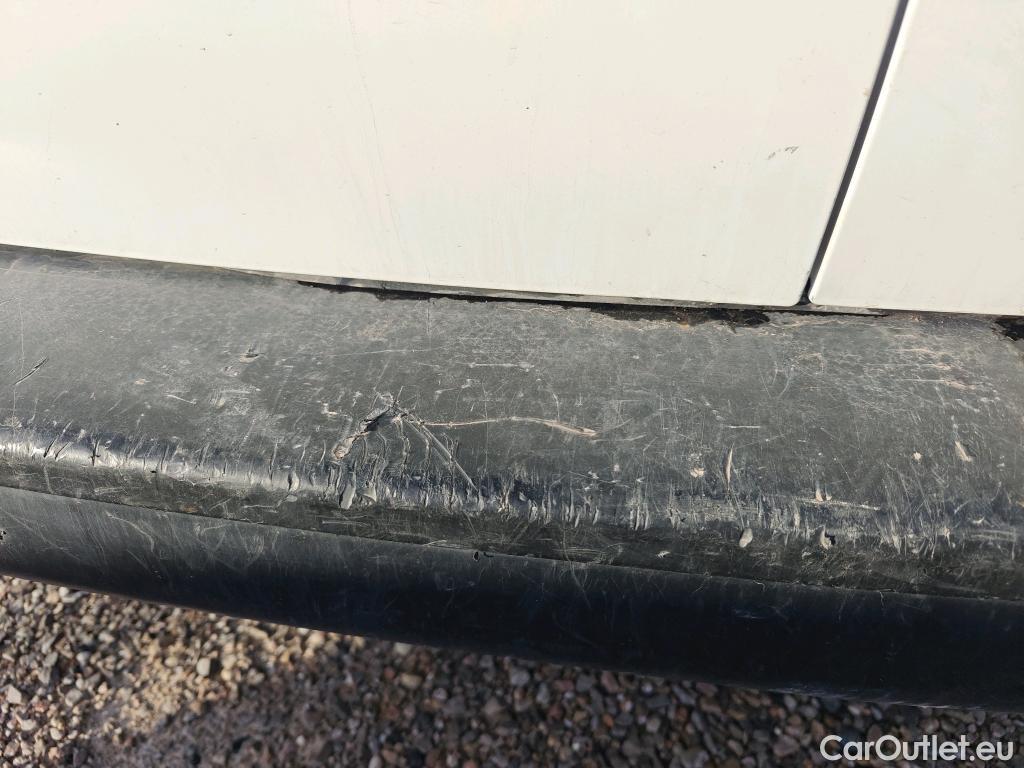  Citroen  Jumpy CITROEN  / 2016 / 4P / furgón Talla M BlueHDi 100 S&S 6v Control #71