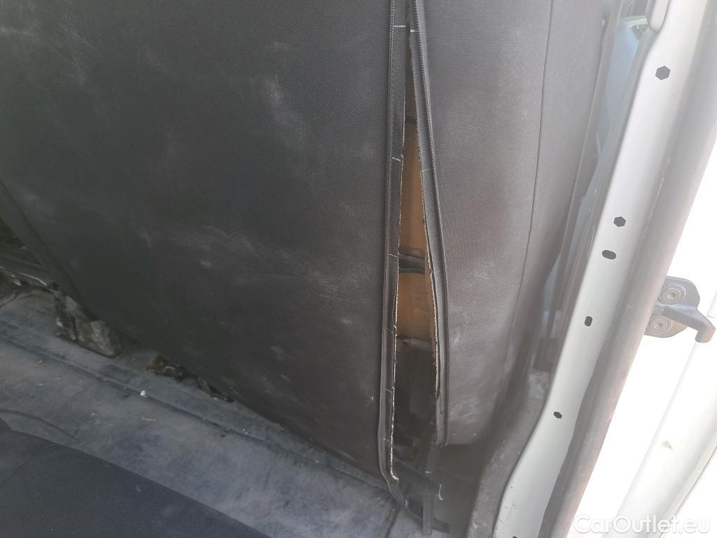  Citroen  Jumpy CITROEN  / 2016 / 4P / combi Combi Talla XL BlueHDi 120 S&S Confort #47