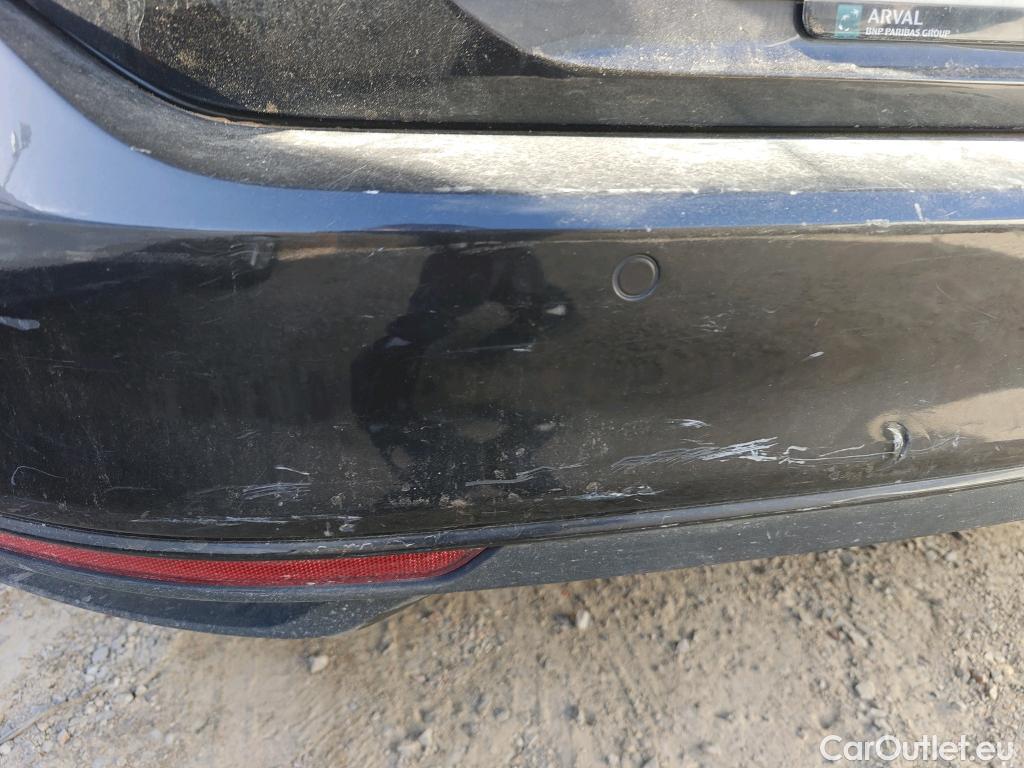  Volkswagen  Passat VOLKSWAGEN  / 2019 / 5P / familiar Variant Business 2.0 TDI 110kW #41