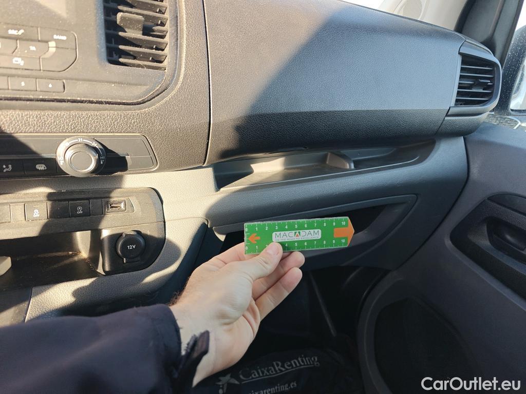  Citroen  Jumpy CITROEN  / 2016 / 4P / furgón Talla M BlueHDi 100 S&S 6v Control #59