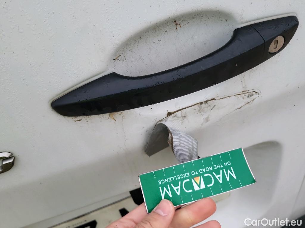  Land Rover  Discovery FIAT Scudo / 2021 / 4P / furgón Furgón L2 120cv MT6 Business #15