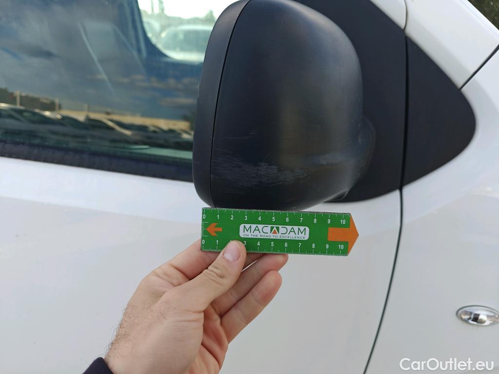  Citroen  Jumpy CITROEN  / 2016 / 4P / furgón Talla M BlueHDi 100 S&S 6v Control #98