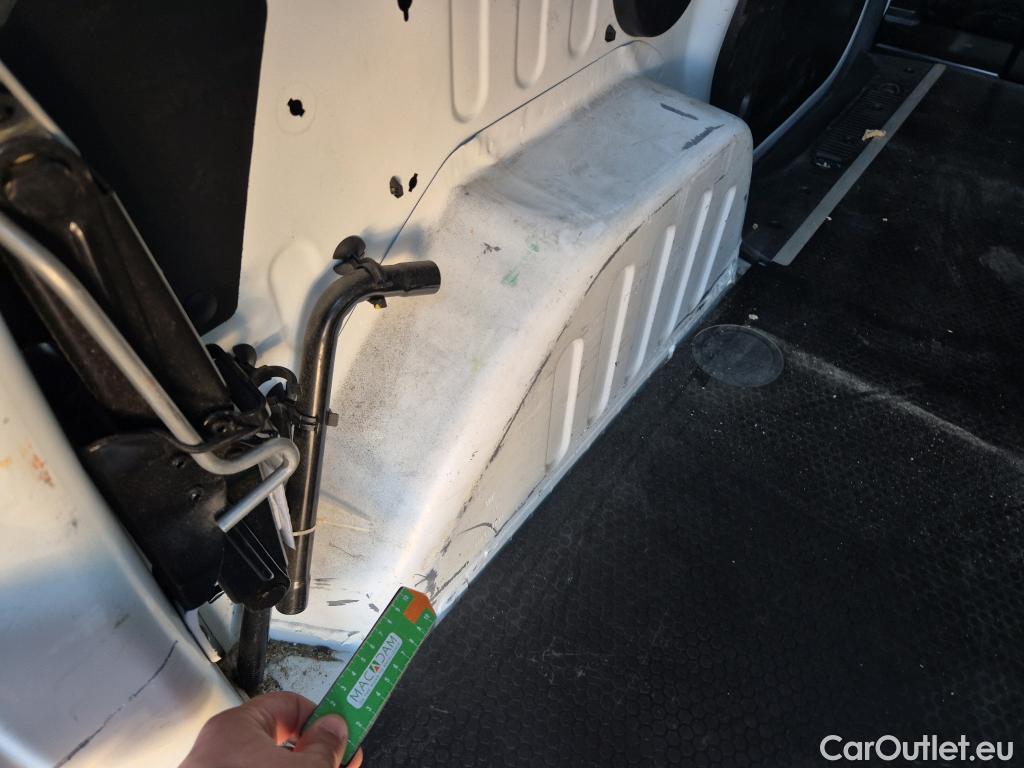  Dacia  Dokker DACIA  / 2013 / 4P / furgón derivado de turismo Van Essential Blue dCi 70kW (95CV) #2